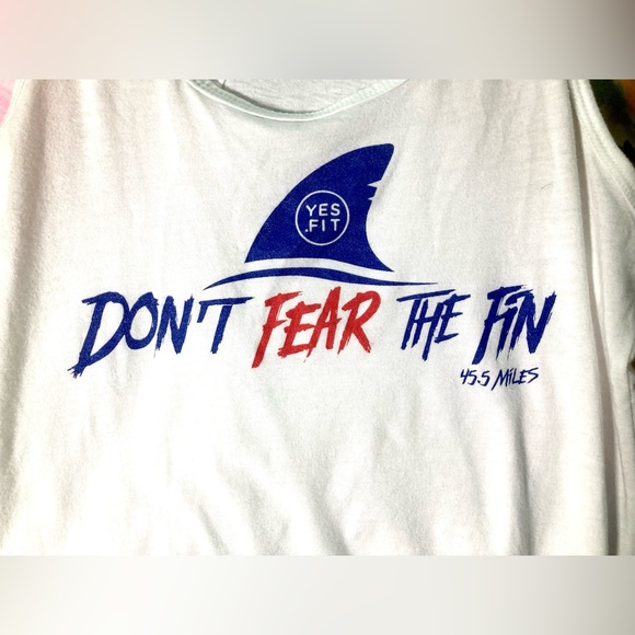 Shark Week Promo Tank Size L - Picture 2 of 4